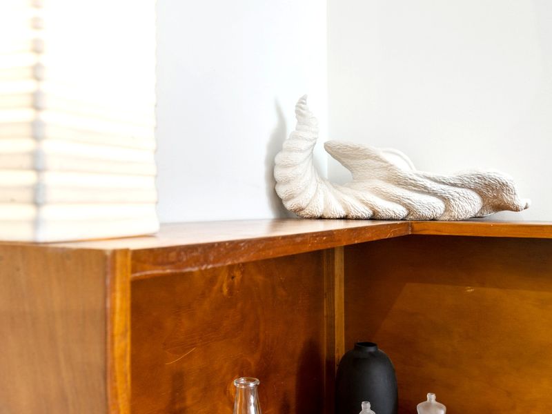 Tranquil 2-Bed Apartment with Pool and Gym Access