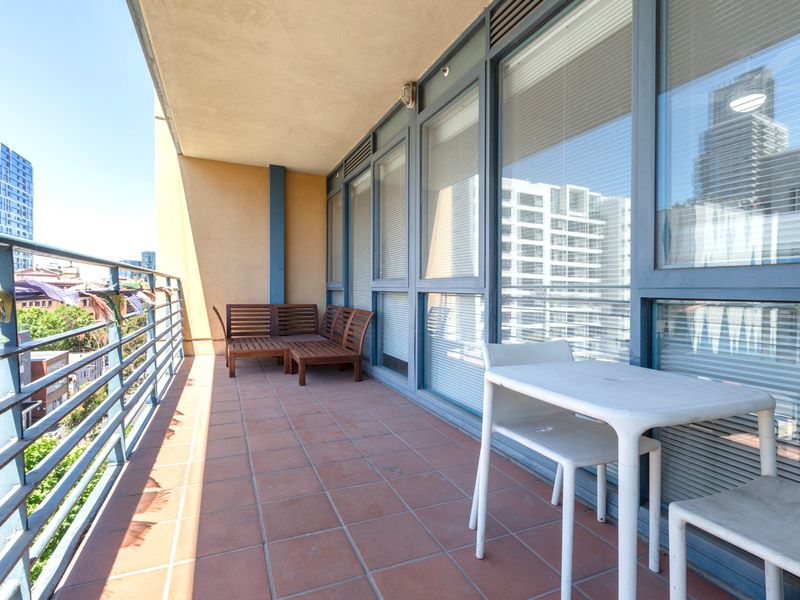 Tranquil 2-Bed Apartment with Pool and Gym Access