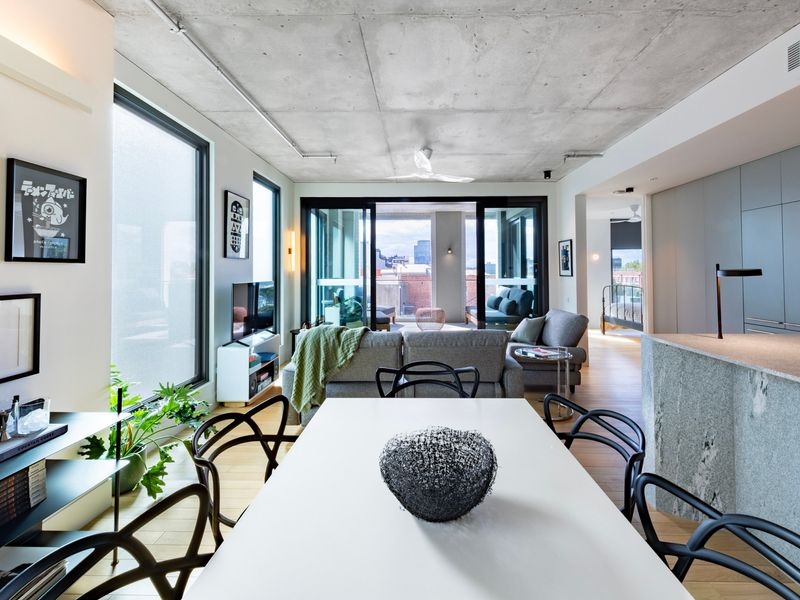 Hemingway Collingwood – Luxe Apartment with parking