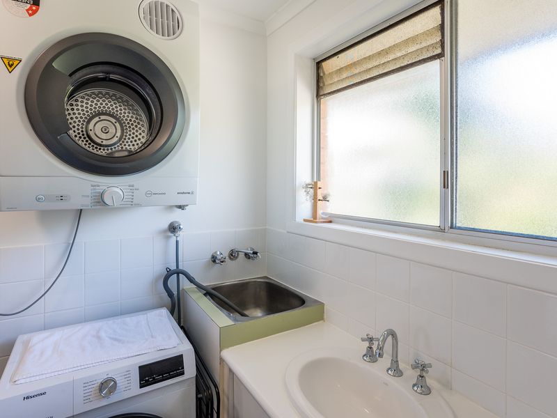 Coastal Comfort in Labrador – Family-Friendly!