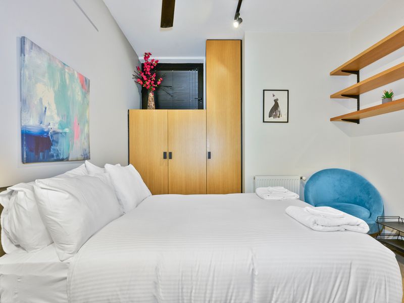 Quirky Retreat | A Charming 1BR in Trendy Collingwood