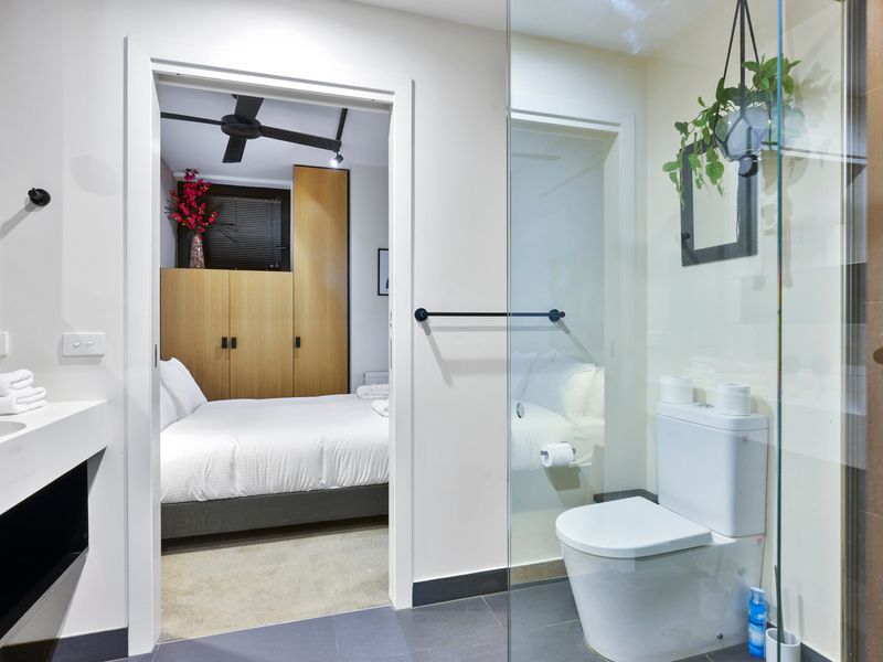 Quirky Retreat | A Charming 1BR in Trendy Collingwood