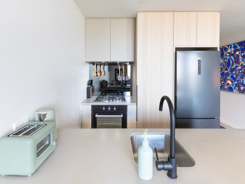Well-equipped kitchen