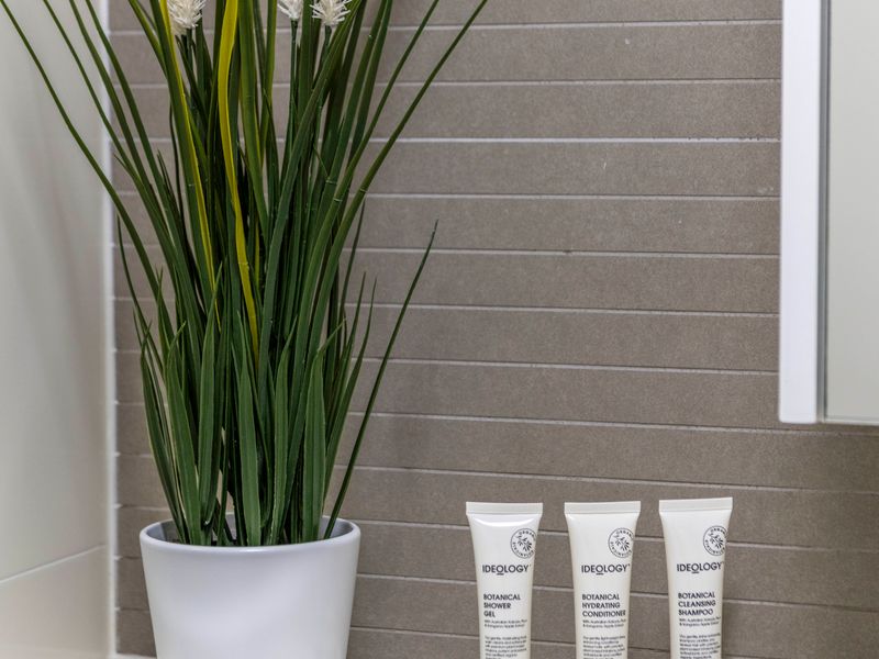 Stylish Stay Near Lake Tuggeranong