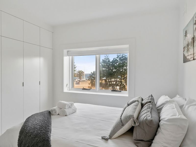 Surf Sand and Sunsets Your Bondi Beach Escape
