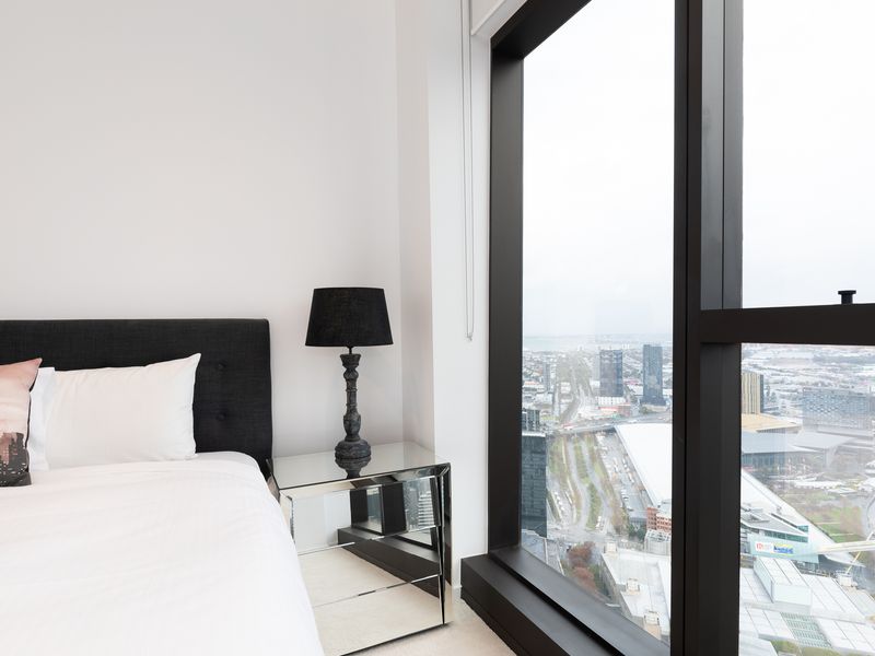 The Pearl Retreat | Elegant w Parking & Pool