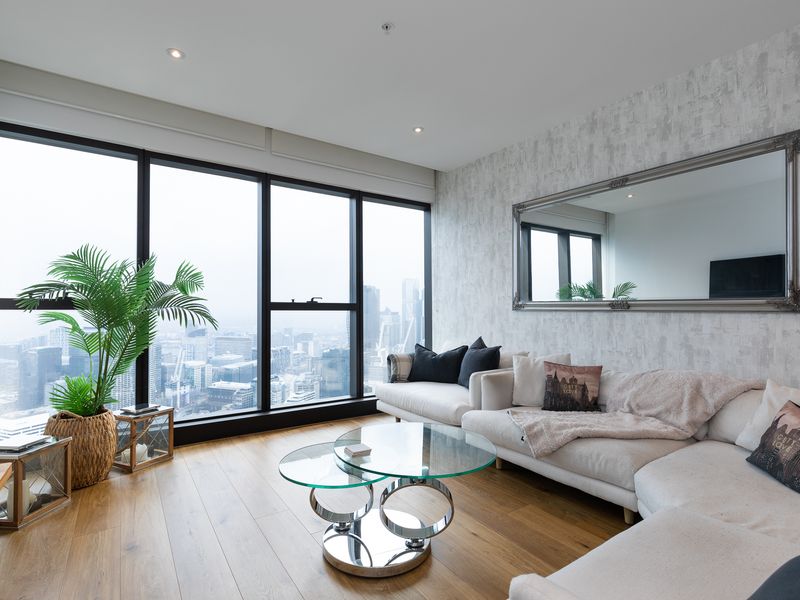 The Pearl Retreat | Elegant w Parking & Pool