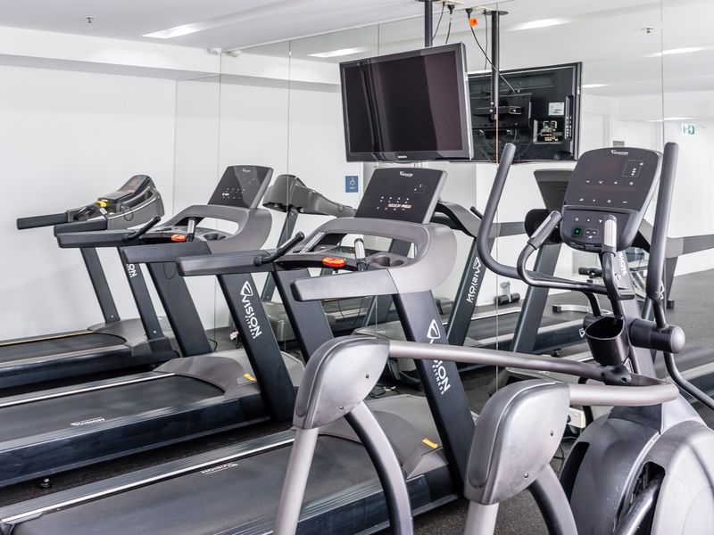 Riverside at WaterEdge West End