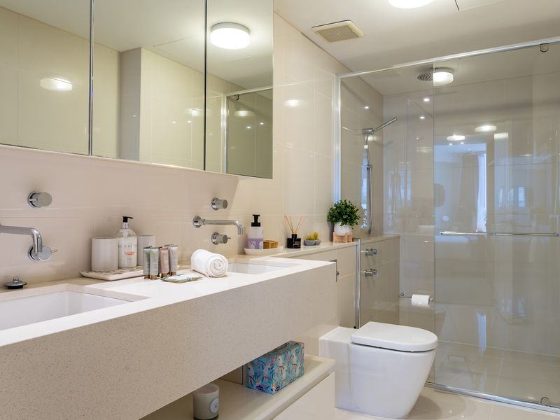 Riverside at WaterEdge West End