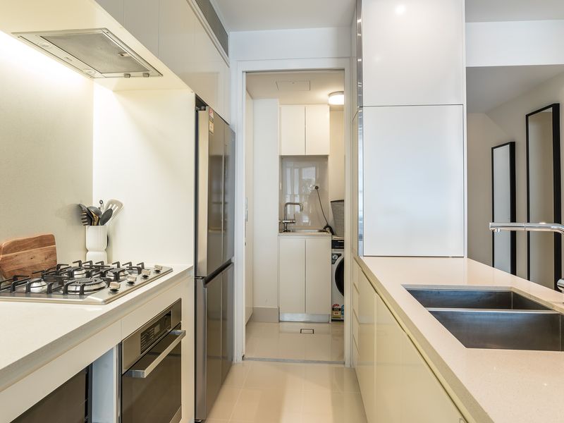 Riverside at WaterEdge West End