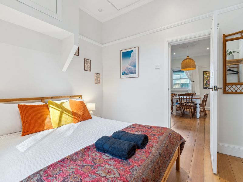 The Greenhouse – Cozy Blue Mountains Retreat