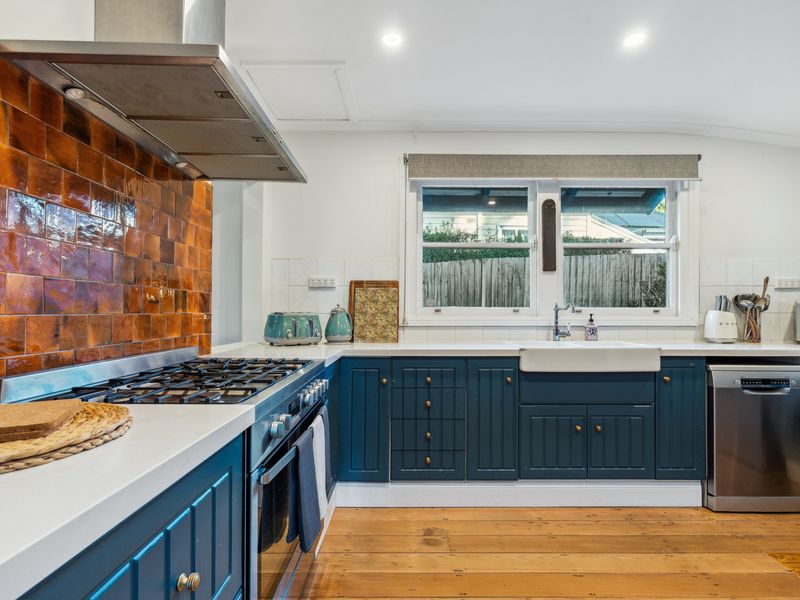 The Greenhouse – Cozy Blue Mountains Retreat