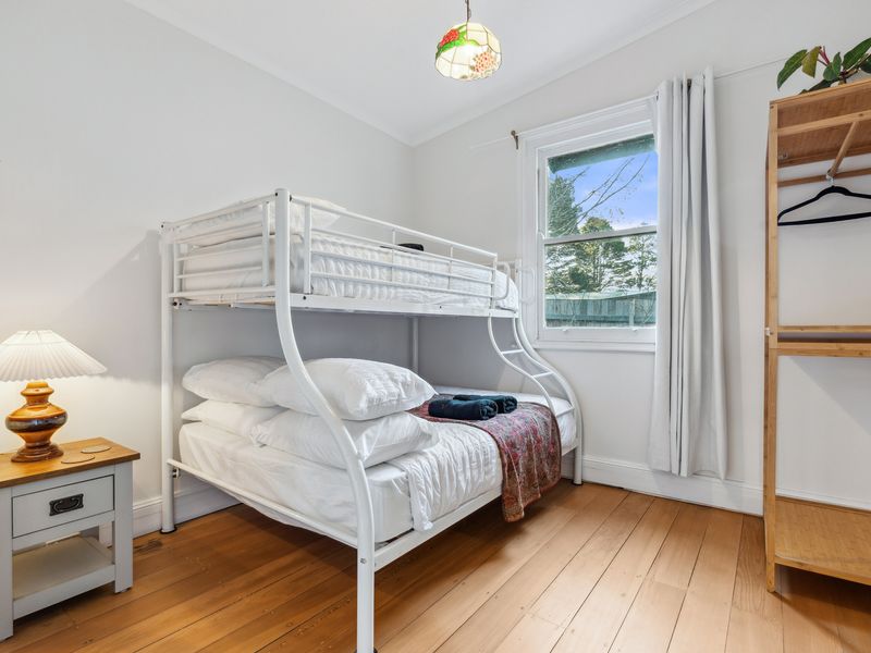 The Greenhouse – Cozy Blue Mountains Retreat