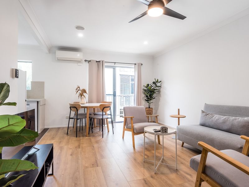 Stylish open-plan set up