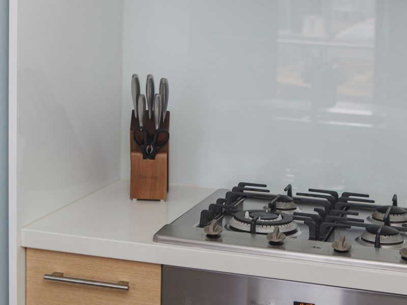 Ultimate 2-Bed Abode: Pool, Ping Pong & Pool Table