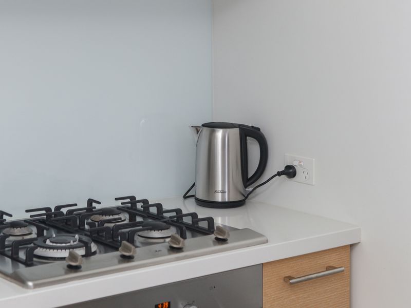 Ultimate 2-Bed Abode: Pool, Ping Pong & Pool Table