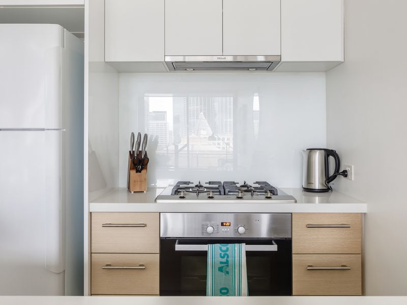 Well-equipped kitchen