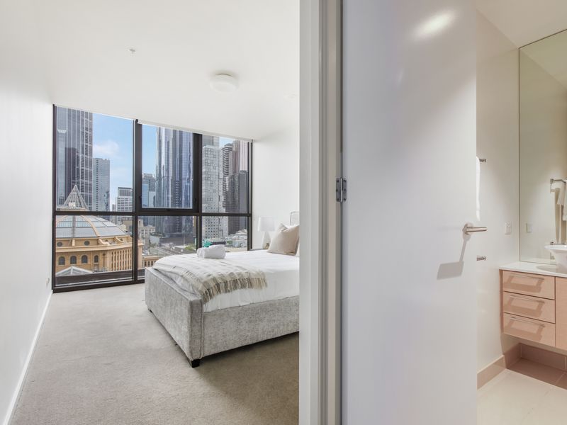 Ultimate 2-Bed Abode: Pool, Ping Pong & Pool Table