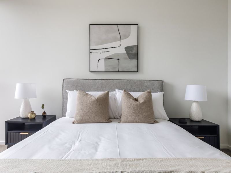 Ultimate 2-Bed Abode: Pool, Ping Pong & Pool Table