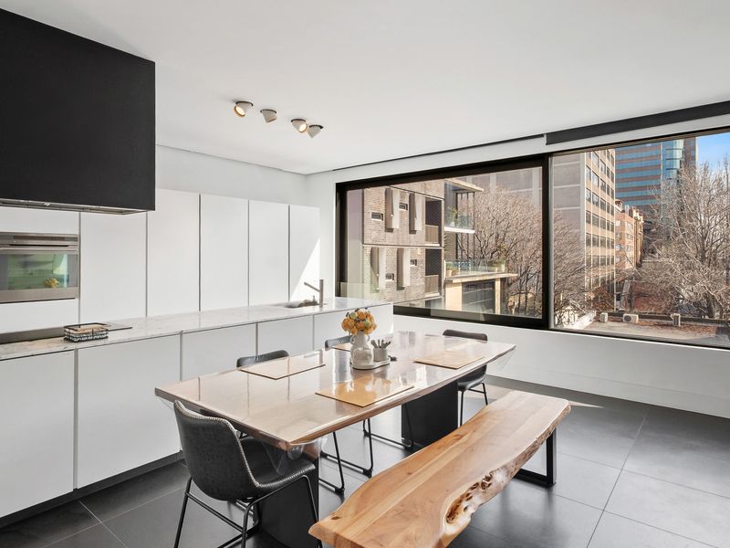 Cityscape dining in style.