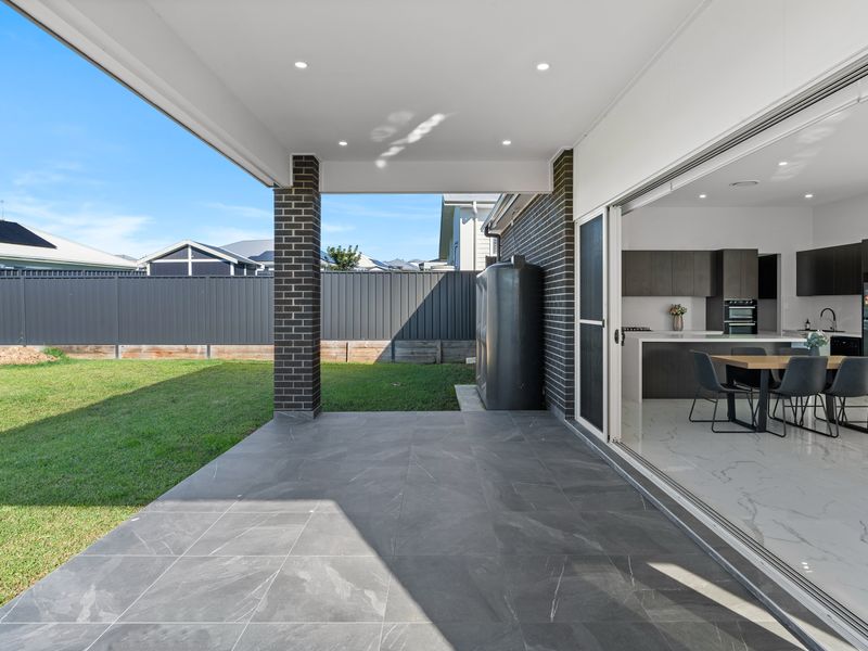 Spacious Outdoor Area with Scenic View