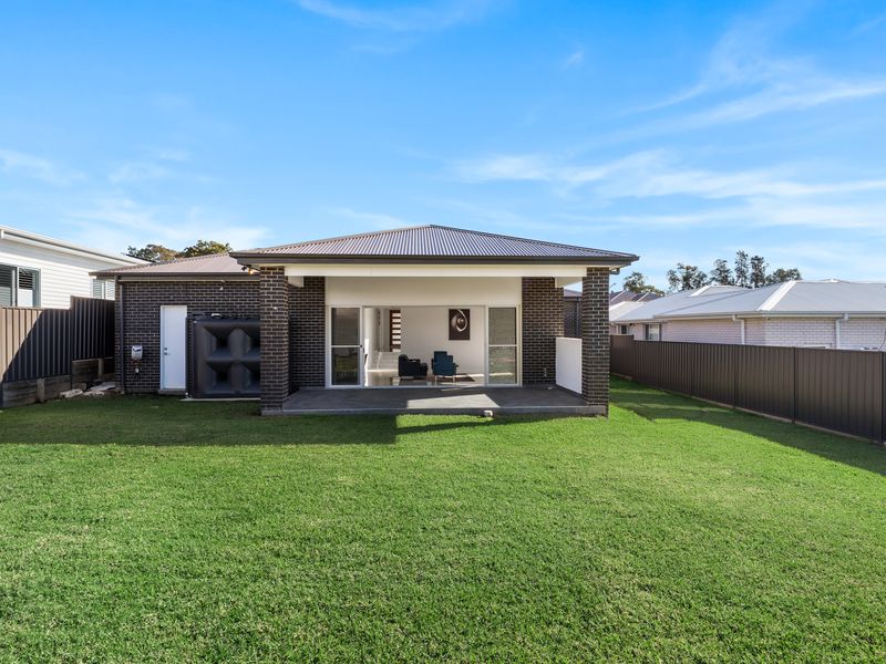 Full View of the House with Front Yard Space