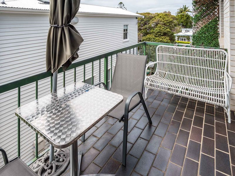 A perfect nook for afternoon coffee and late-night talks