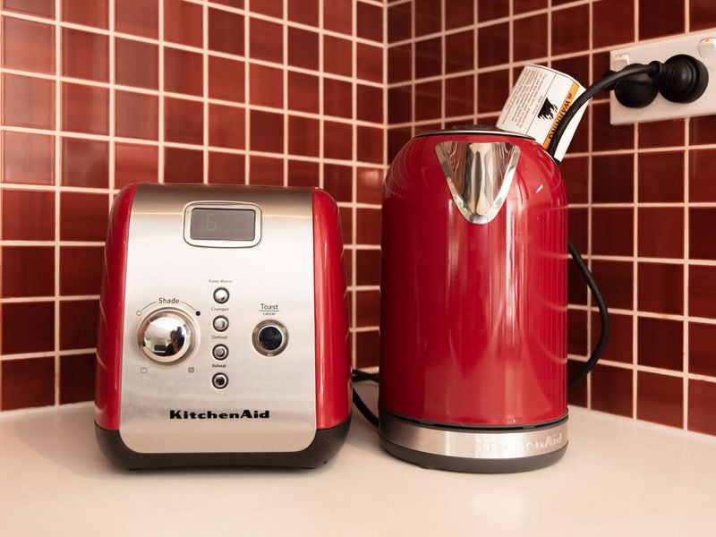 Ocean Views Walk to Malua Beach EV & Pet Friendly