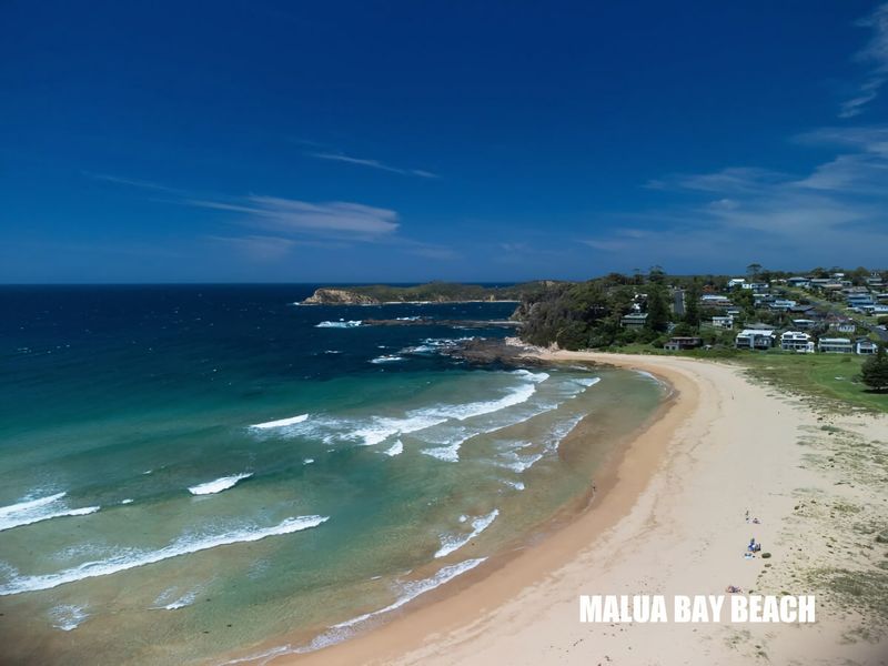 Ocean Views Walk to Malua Beach EV & Pet Friendly