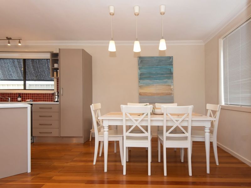 Ocean Views Walk to Malua Beach EV & Pet Friendly