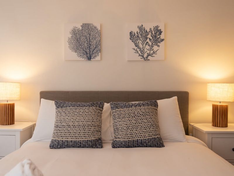 Ocean Views Walk to Malua Beach EV & Pet Friendly