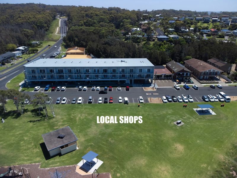 Ocean Views Walk to Malua Beach EV & Pet Friendly