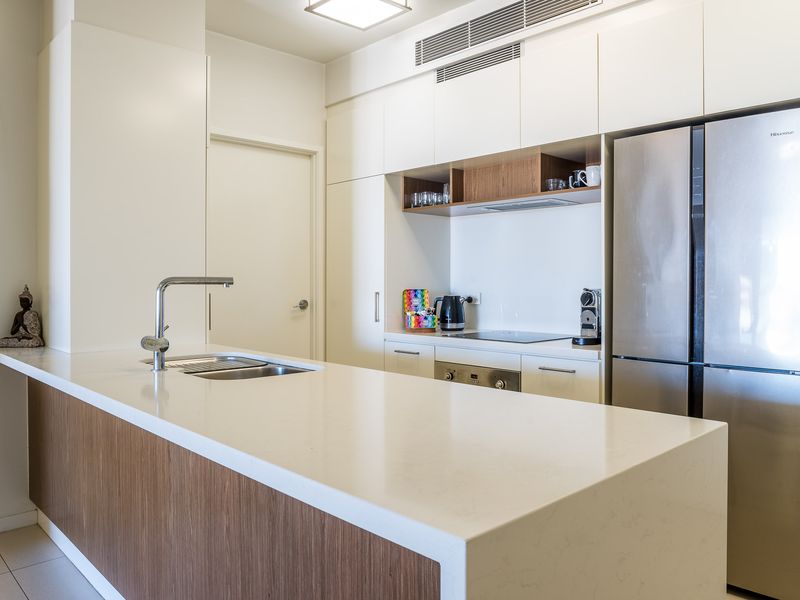 Sleek, modern, and ready for your culinary adventures