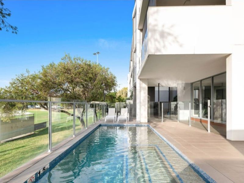 Barramul on the Park with Pool & Gym Access