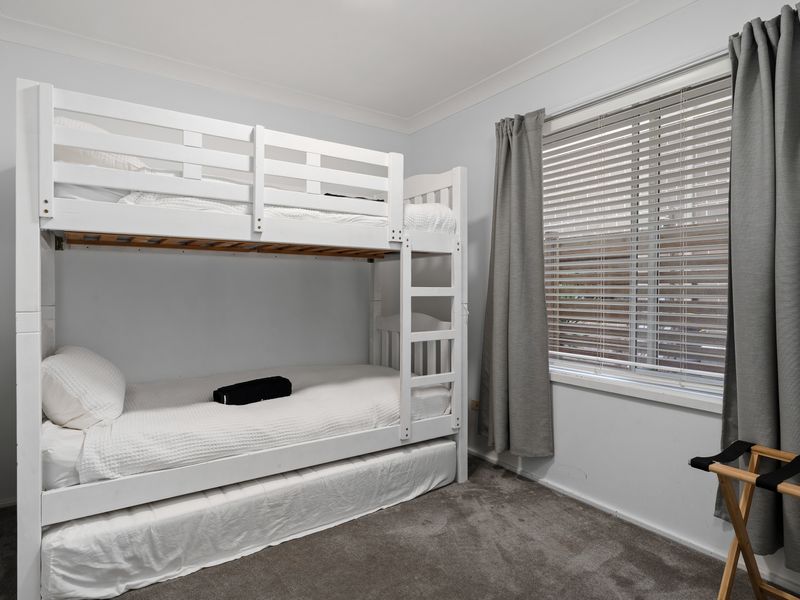 Bedroom 3 with Cozy Bunk Beds