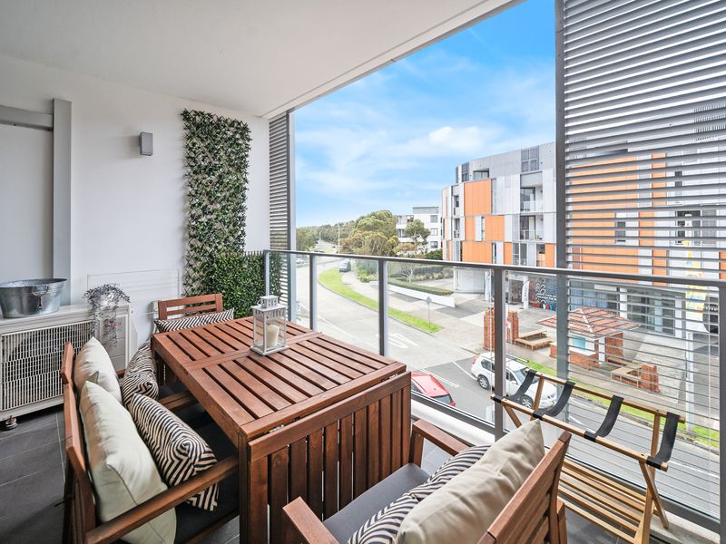 Balcony seating ideal for morning coffee or relaxed evenings.