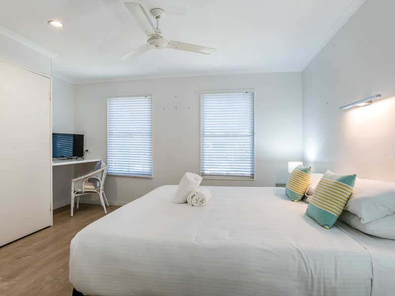 Fresh and crisp towels provided