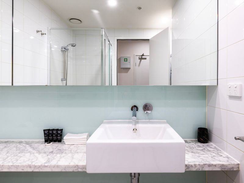 Fresh and tidy sink area for your stay