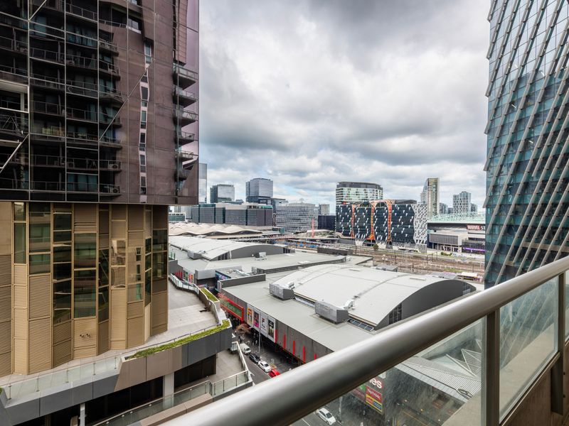 Private balcony with skyline outlook