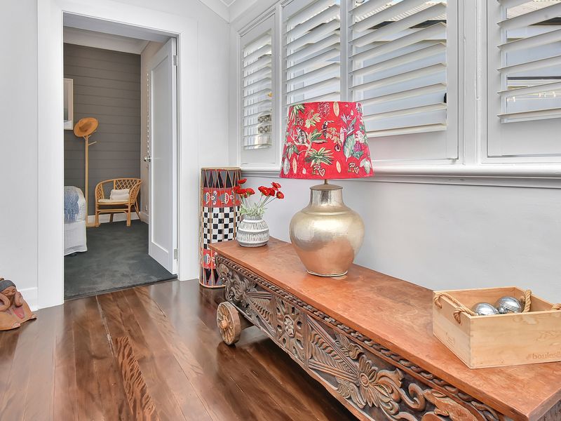 Merewether House 1910 – Iconic and Luxury Home