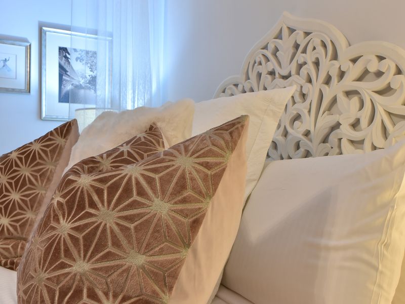 Merewether House 1910 – Iconic and Luxury Home