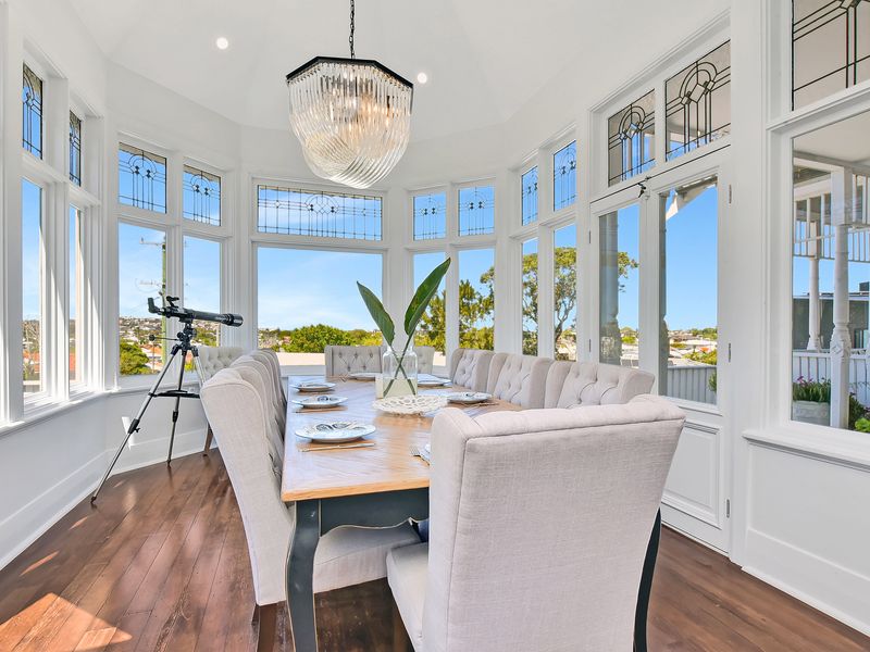 Merewether House 1910 – Iconic and Luxury Home