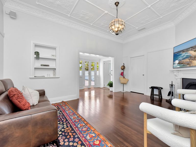 Merewether House 1910 – Iconic and Luxury Home