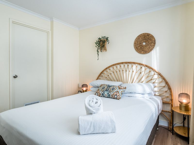 City Convenience & Comfort at The Abbey on Roma