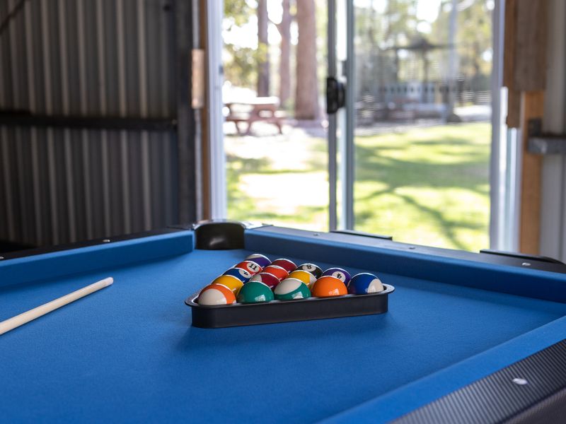 Home among the Gum Trees” – 10 mins to Vincentia