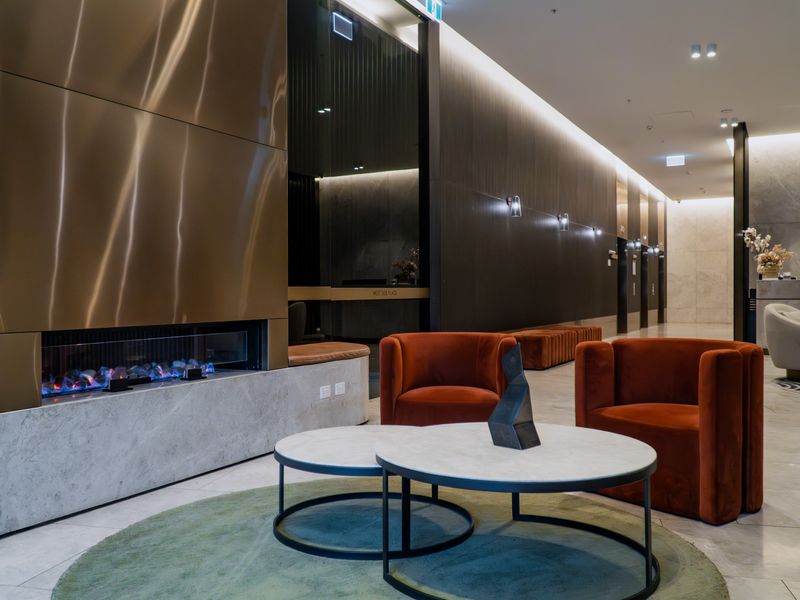 Luxury Urban Elegance Apartment Melbourne CBD