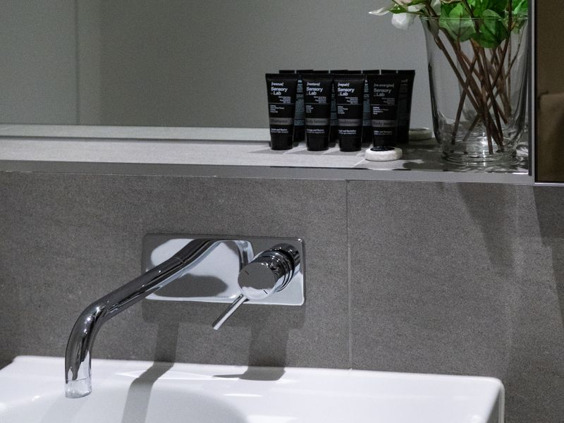 Luxury Urban Elegance Apartment Melbourne CBD