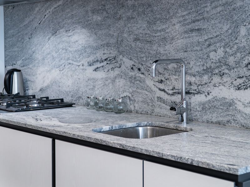 Luxury Urban Elegance Apartment Melbourne CBD