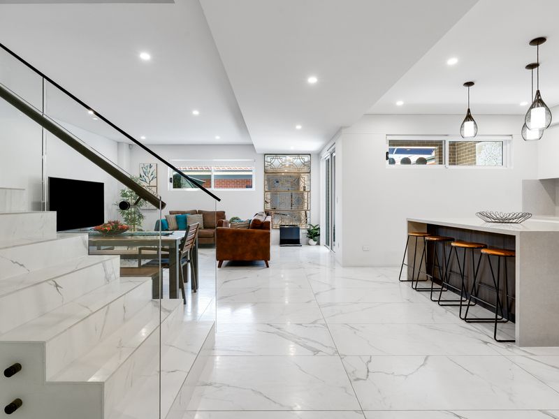 Spacious Lidcombe Lux mins to Sydney Olympic Park