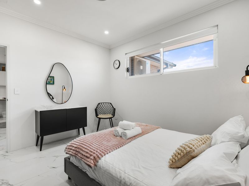 Spacious Lidcombe Lux mins to Sydney Olympic Park
